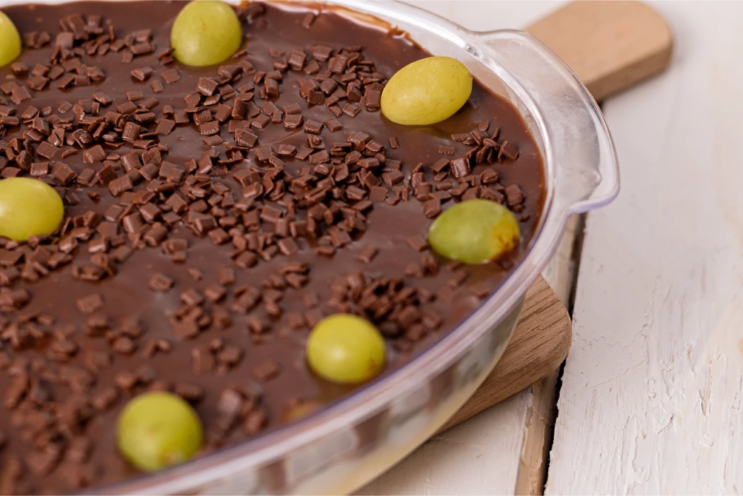 Torta de Brigadeiro e Uva
